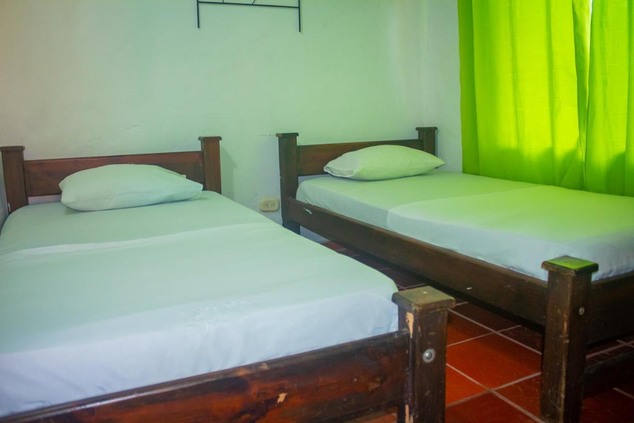 Cabanas El Saman Villavicencio Apiay Екстер'єр фото